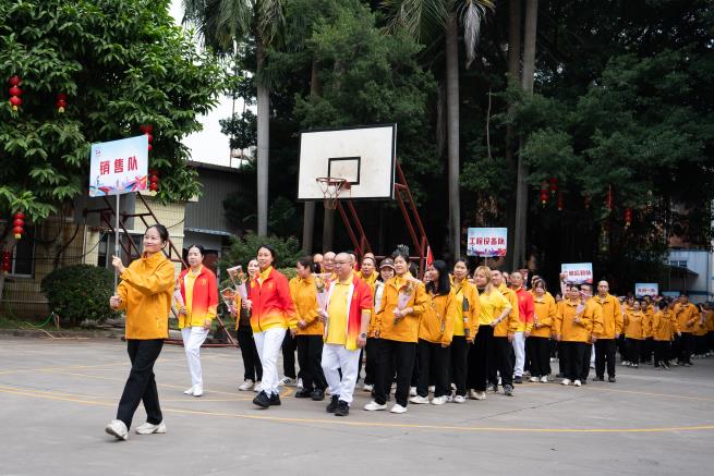 NIE_2814.jpg NIE_2814.jpg