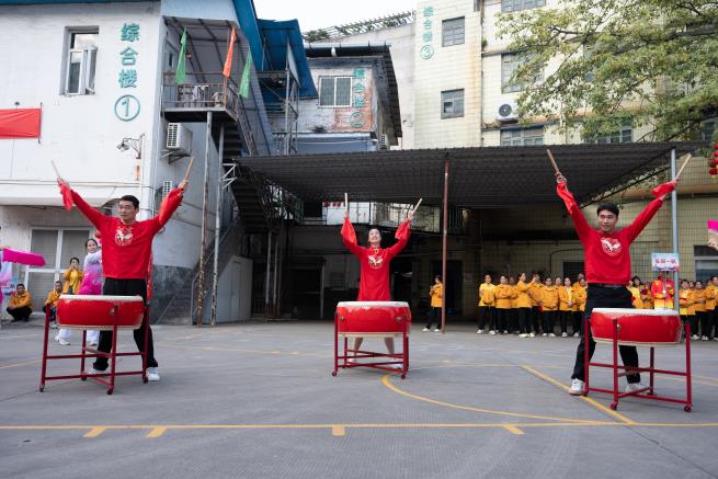 NIE_3077.jpg NIE_3077.jpg