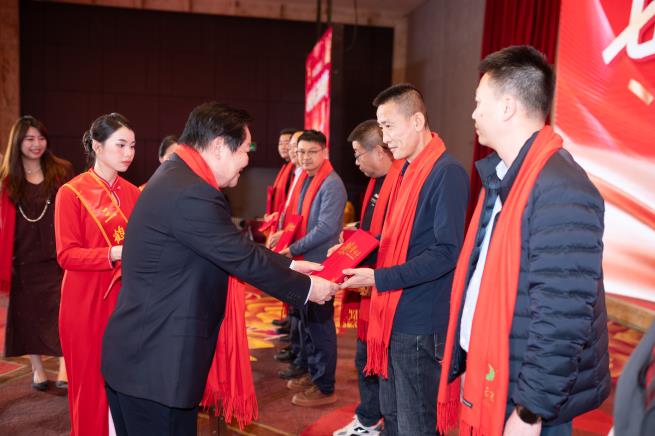 DSC_1053.jpg DSC_1053.jpg